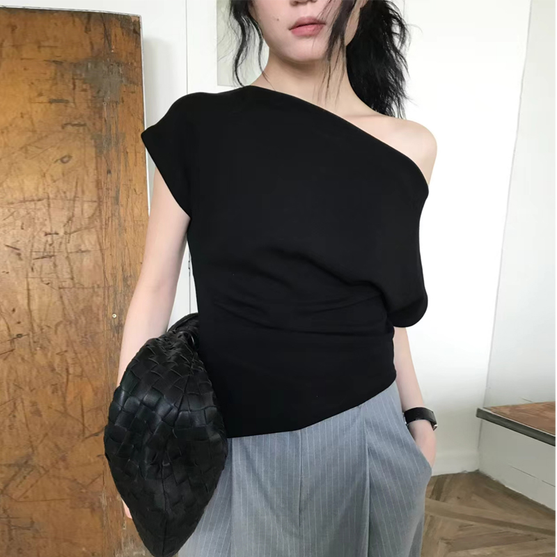 Elegant One-Shoulder Design Se – Lifestyle Of Korean recenzja i cena