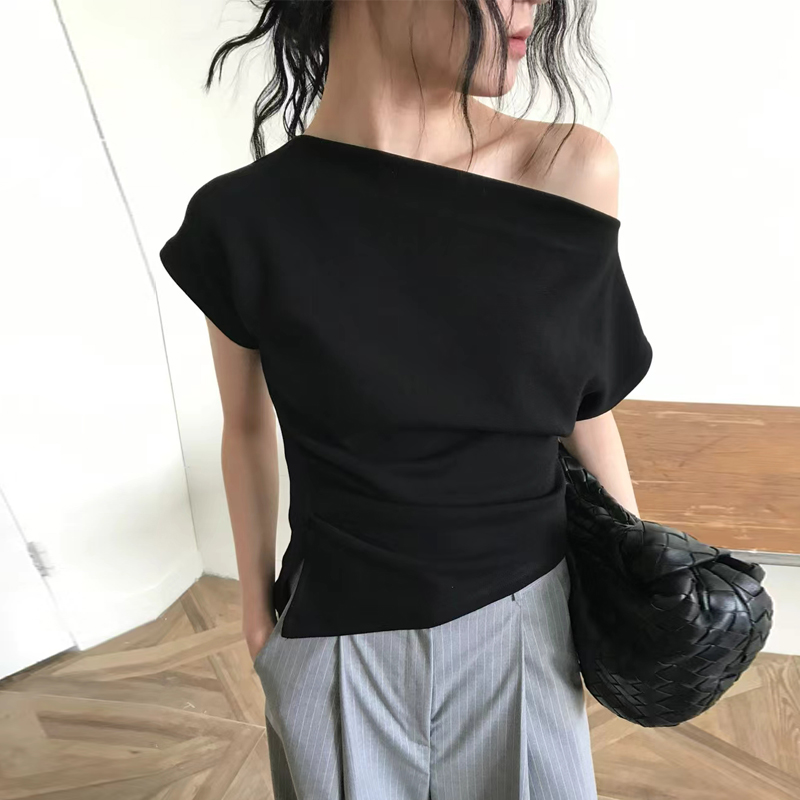 Elegant One-Shoulder Design Se – Lifestyle Of Korean recenzja i cena