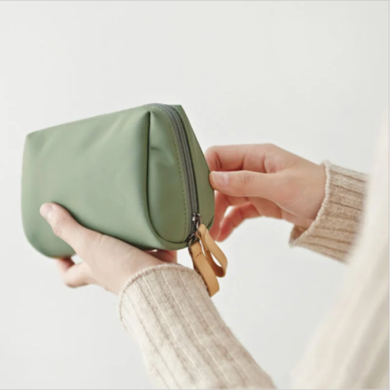 New Simple Women Cosmetic Bag  – Korean Skincare Routine recenzja i cena
