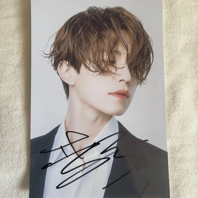 Korean Idol Lee Dong Wook Maga – Korean Lifestyle Magazine recenzja i cena